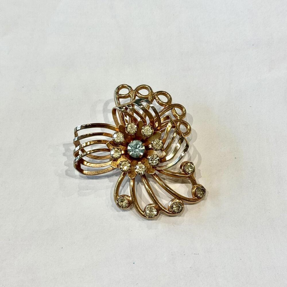 Vintage Rhinestone Floral Brooch Pin Jewelry Shawl Bag Gold